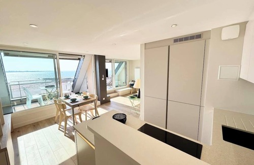 Larmor-Plage Apartment | Luxury ! T2 de haut standing - Vue mer 180