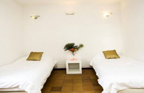Landsrade House | luxury ten person holiday (bungalow)