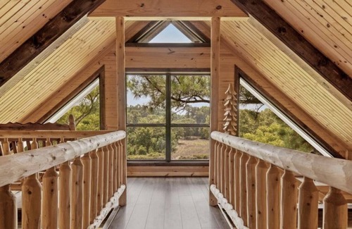 Talisheek House | Luxury Three Story Cabin on the River