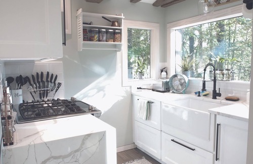 Niantic Cottage | Luxury Tiny Home In Niantic