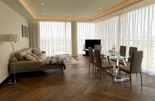 Riverside Apartment | Luxury Tower Bridge 2 Bed Apartment