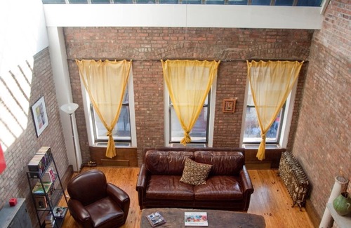 East Harlem House | Luxury townhouse.