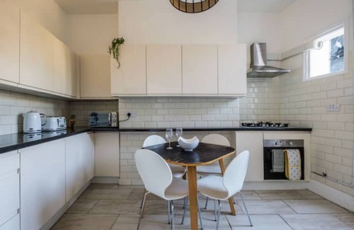 Brighton City Centre Apartment | Luxury, very central and spacious house
