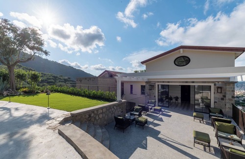 Sant'Agnello Resort | Luxury & View: Suites Sorrento Gulf