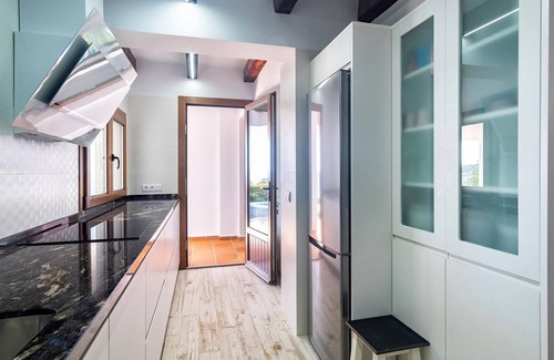 Atlanterra Villa | Luxury villa in 'Playa Atlanterra' with Sea View, Pool, Garden & Wi-Fi