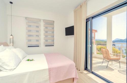 Perigiali Villa | Luxury Villa Agios Dimitrios with private pool by DadoVillas
