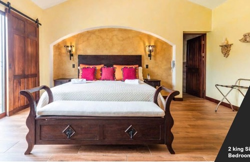 San Isidro House | Luxury Villa, Beautiful Property , 5 star experience! very close to airport