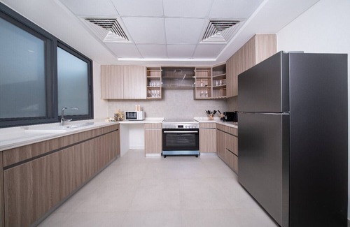 Al Hamriya Villa | Luxury Villa direct beach access with private pool