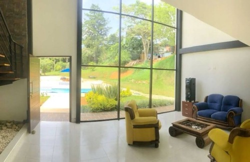 Girardota Villa | Luxury Villa En Girardota