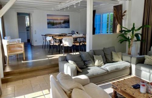 Sint-Idesbald Villa | Luxury Villa in Sint-Idesbald with Jacuzzi