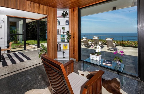 Joatinga Villa | Luxury villa overlooking the sea in Joá - Joa006