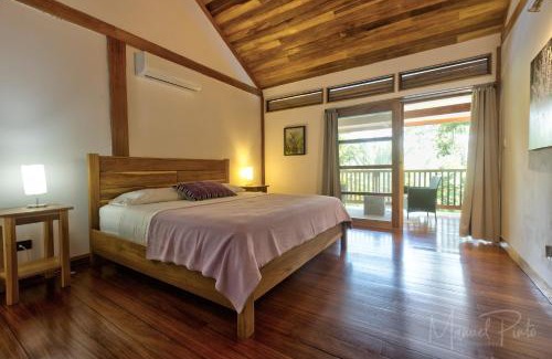 Punta Uva House | Luxury Villa Panorama Verde Pool House