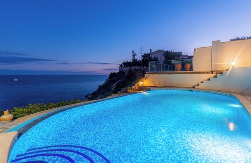 Coveta Fuma House | Luxury villa with its own swimming pool, directly by the sea, stairs to the see.