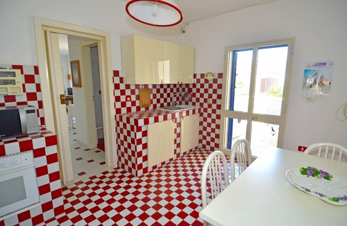 Marina San Gregorio Villa | Luxury villa with large terrace and sea view garden