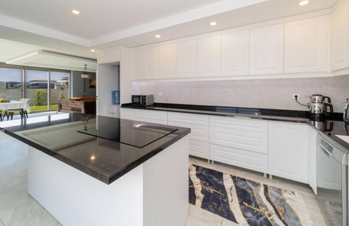 Lara Apartment | Luxury Villa with Private Pool Close to Lara Beach
