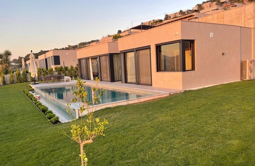 Turgutreis Villa | Luxury Villa with Stunning Sea View and Spectacular Sunsets