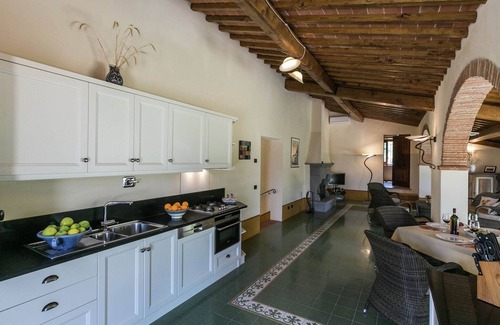 Poppi Villa | Luxury Villas in Poppi with Heated Pool