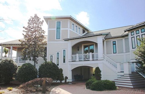 Bald Head Island House | Luxury Vintage Nautical - Grand Estate Lot