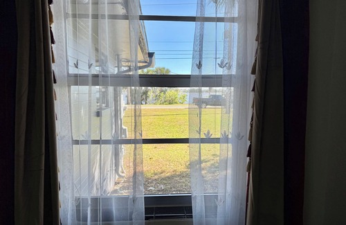 Holly Hill House | Luxury Waterfront Retreat near Daytona Beach