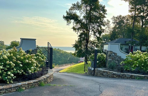 Counce Villa | Luxury waterfront Villa on Pickwick Lake w/sensational views, boat slip, pool!