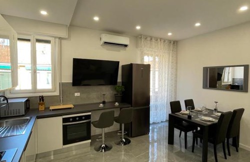 Savena Apartment | LuxuryBnBo