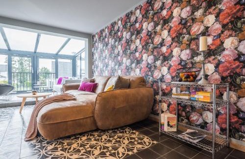 Krakow am See Apartment | Luxus FeWo 112m² direkt am Wasser inkl. Boot