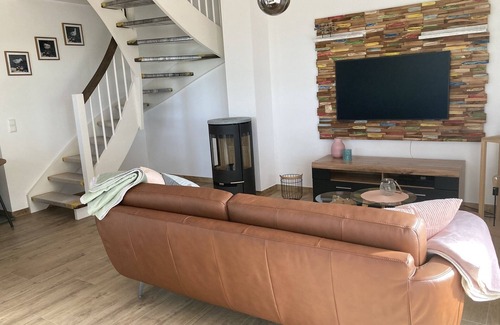 Am Salzhaff House | Luxusurlaub Unter Reet am Salzhaff. Surfen, Radfahren, Wandern - mit Hund!