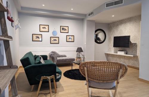 San Vicente Apartment | Luz de Sevilla Free parking