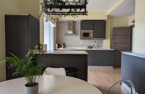 San Vicente Apartment | Luz de Sevilla Free parking