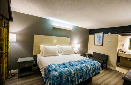 Manchester Hotel | Lx Hotel, Powered by ACW Circle