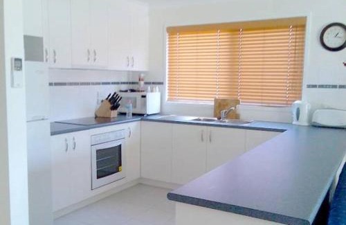 Ventnor House | Lyall Street Retreat