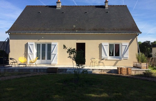 Nazelles-Negron House | Lysalin large house in the heart of the Loire Castles for 8/10 people.