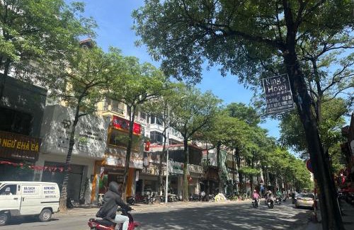 Trung Hoa Nhan Chinh Apartment | Mây Trắng 202TM3