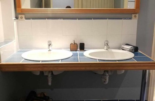 Andenne House | Mégi des Aguesses