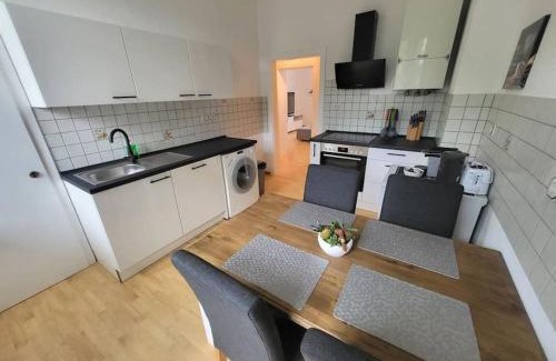 Metternich Apartment | Möblierte 3-Zi Wohnung nähe der Mosel Stadt nah