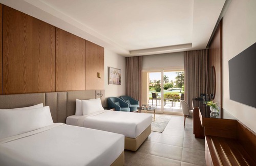 6th of October City Hotel | Mövenpick Hotel Cairo - Media City