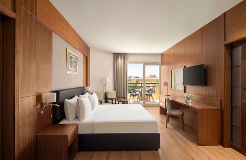 6th of October City Hotel | Mövenpick Hotel Cairo - Media City
