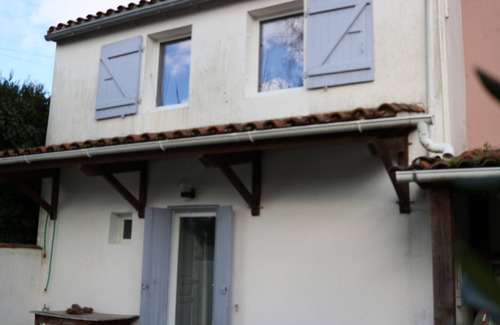 Saint-Trojan-les-Bains House | M La Villa K'NARD au centre de Saint Trojan