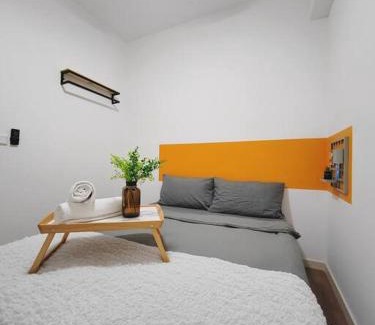 Taman Pertama Apartment | M Vertica New Lovely 3BR w 100mbps Wi-Fi