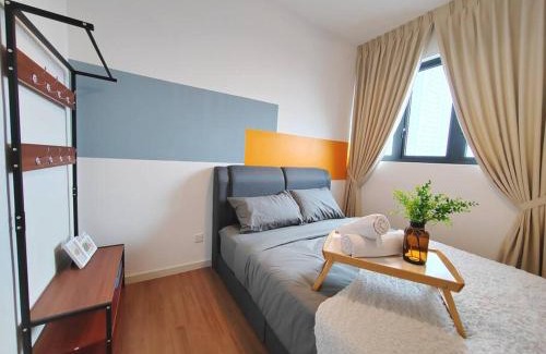 Taman Pertama Apartment | M Vertica New Lovely 3BR w 100mbps Wi-Fi
