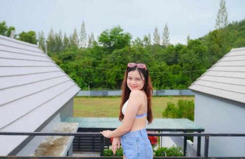 Cha-am Villa | M View Pool villa