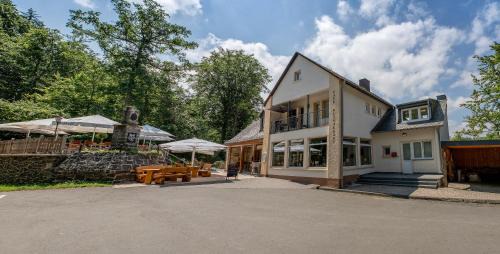 Gemunden Apartment | MaarChalet Ferienwohnung