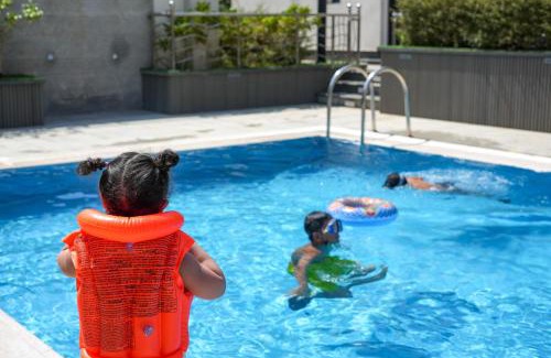 King Abdul Aziz Road Apartment | Mabaat-White Pearl Compound 600 D Villa 28