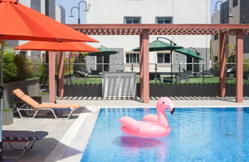 King Abdul Aziz Road Apartment | Mabaat-White Pearl Compound 600 D Villa 23