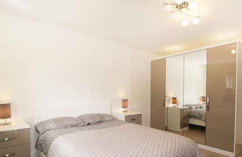 Marybank Cottage | MACLEAN COTTAGE, pet friendly, with open fire in Beauly
