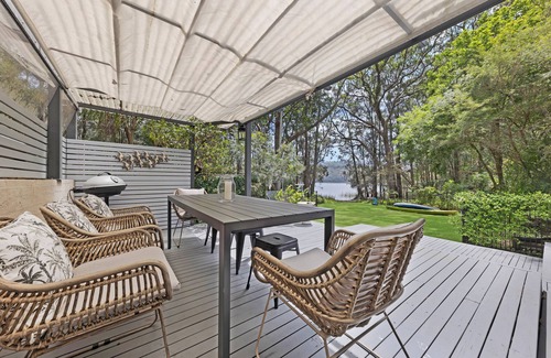 Macmasters Beach House | MacMasters Beach Lake House - Quiet and Family Friendly
