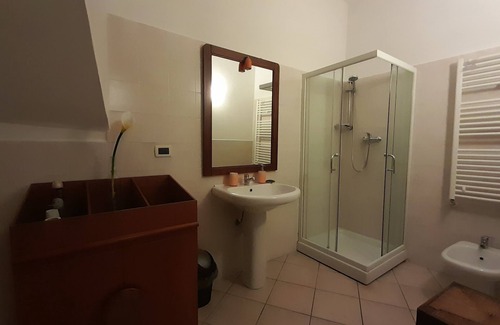 Caraglio Apartment | MADDALENE - Cozy accommodation 5 minutes from nature trails and mountains