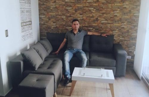 Bello Apartment | Madera natural 902