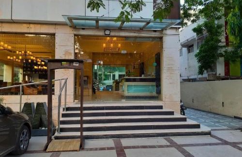 Greater Kailash Hotel | Madhuban Hotel , New delhi