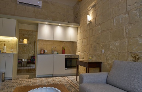 Victoria Apartment | Magic in the Heart of Old Gozo (First Floor)